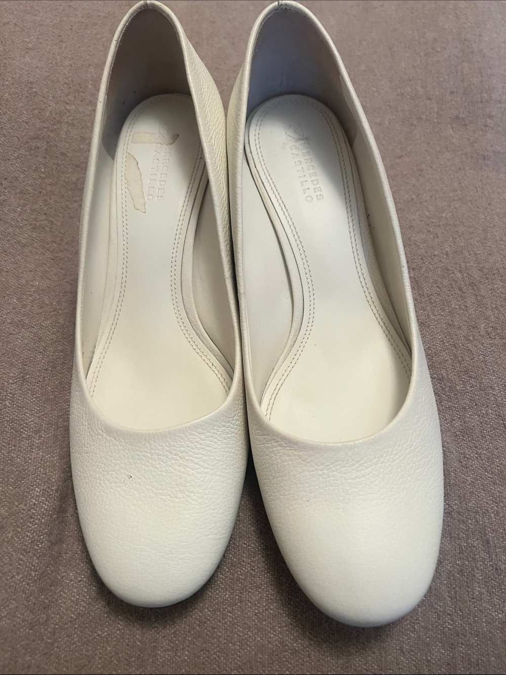 Mercedes Castillo white with block heels. Size 9